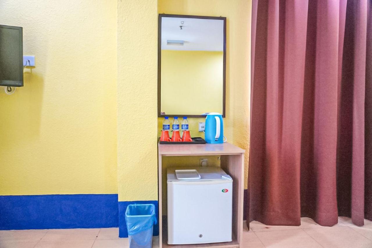 Hotel Zamburger Airport Κότα Μπάρου Εξωτερικό φωτογραφία